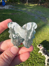 Load image into Gallery viewer, MOSS AGATE BUTTERFLY