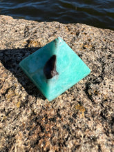Load image into Gallery viewer, Amazonite Pyramid