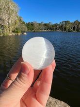 Load image into Gallery viewer, Selenite Sphere