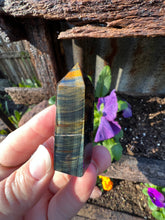 Load image into Gallery viewer, Tiger Eye Tower