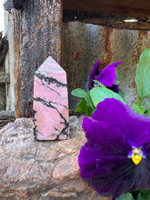 Load image into Gallery viewer, Rhodonite Tower