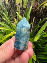 Load image into Gallery viewer, Blue Onyx Tower