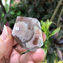 Load image into Gallery viewer, Flower Agate Freeform