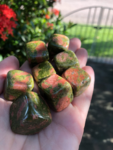 Load image into Gallery viewer, Unakite Cubes