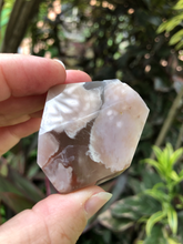 Load image into Gallery viewer, Flower Agate Freeform