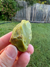 Load image into Gallery viewer, Raw Green Opal