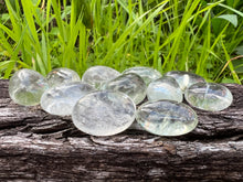 Load image into Gallery viewer, Green Quartz Tumble