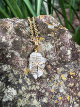 Load image into Gallery viewer, Quartz Pendant