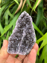 Load image into Gallery viewer, Amethyst Geode
