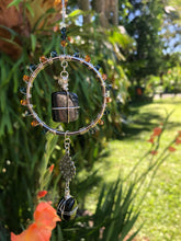 Load image into Gallery viewer, Suncatcher Verda