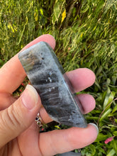 Load image into Gallery viewer, Labradorite Freeform