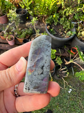 Load image into Gallery viewer, Labradorite Freeform