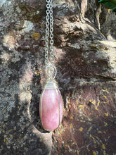 Load image into Gallery viewer, Lavender Rose Quartz Pendant