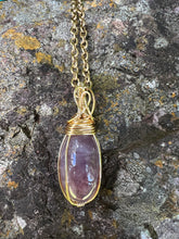 Load image into Gallery viewer, Lavender Rose Quartz Pendant