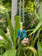 Load image into Gallery viewer, Blue Apatite Star Pendant