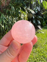 Load image into Gallery viewer, Rose Quartz Sphere