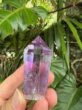Load image into Gallery viewer, Amethyst Tower