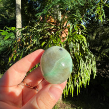 Load image into Gallery viewer, Garnierite Palm Stone