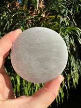 Load image into Gallery viewer, Selenite Plate