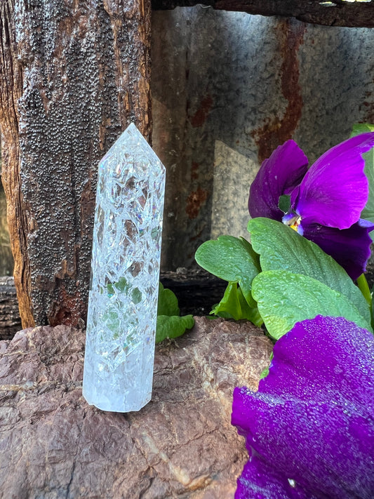 Crackle Quartz Tower