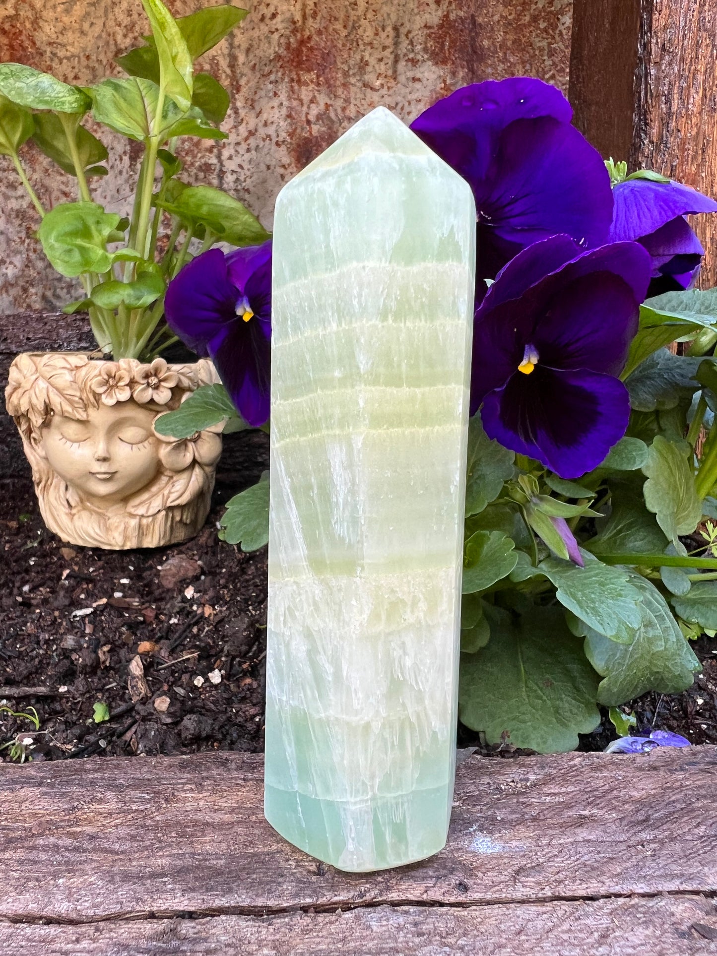 Pistachio Calcite Tower