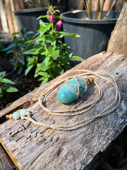 Amazonite Palm Macrame Pendant
