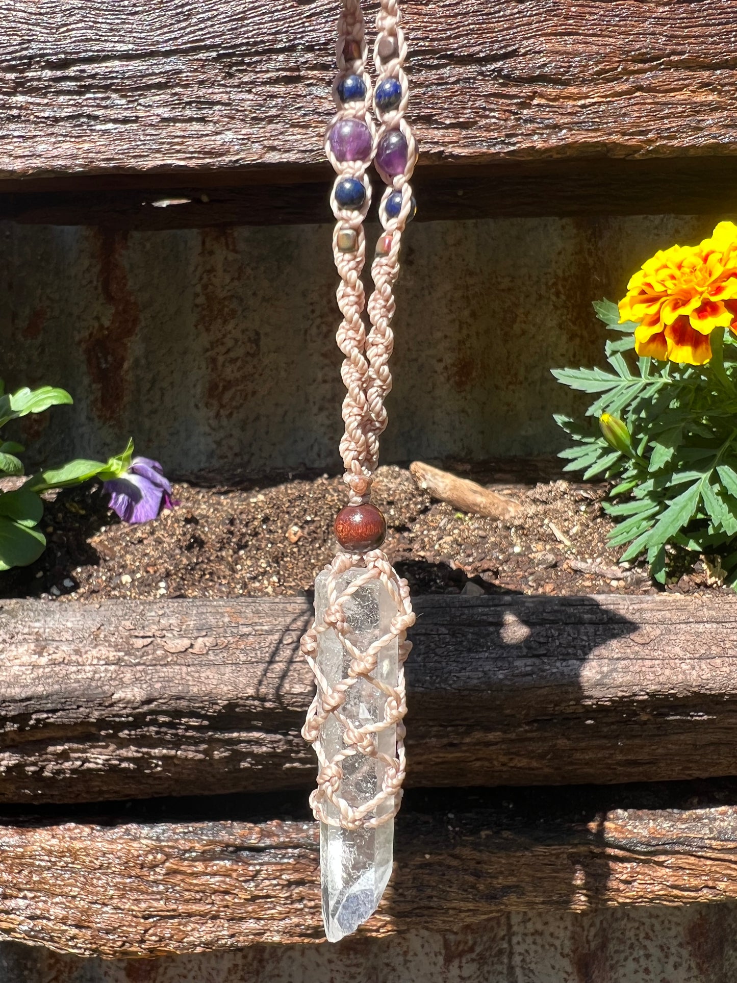 Colombian Quartz Macrame Pendant
