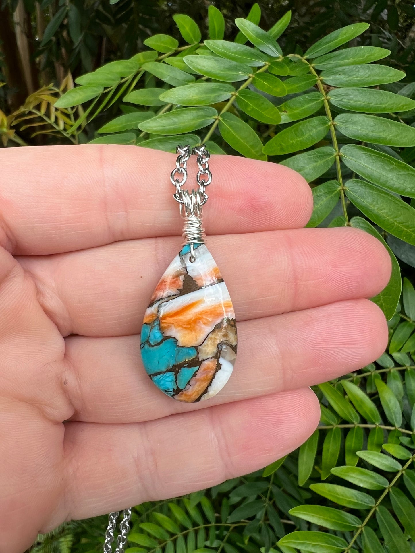 Blue Spiny Oyster Turquoise Pendant