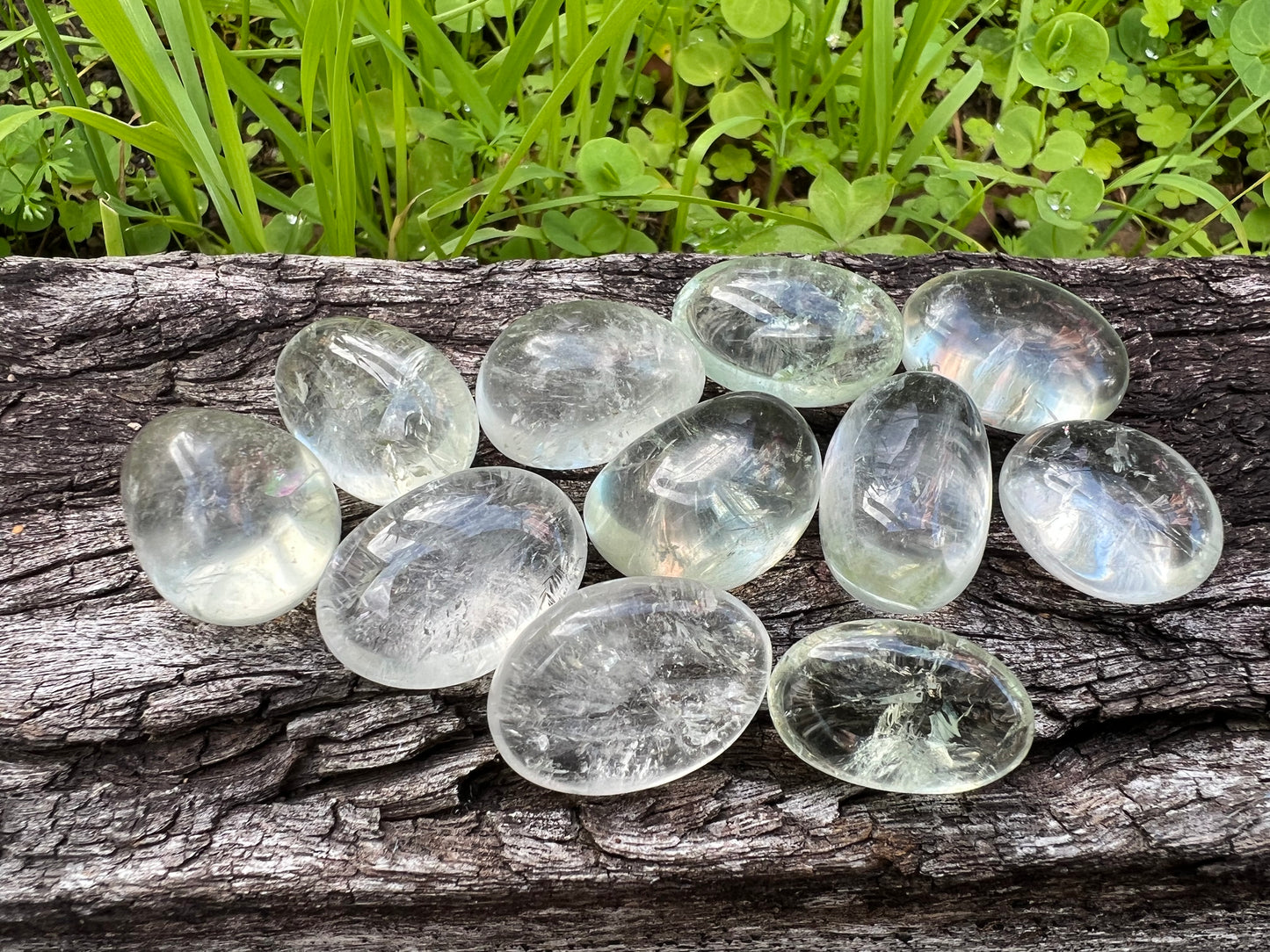 Green Quartz Tumble
