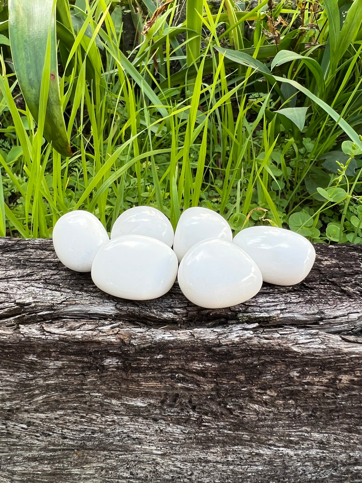 White Jade Tumble