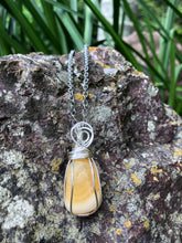 Load image into Gallery viewer, Orange Calcite Pendant
