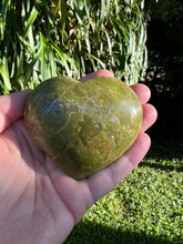 Load image into Gallery viewer, Green Opal Heart
